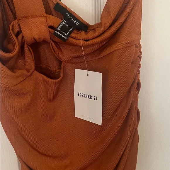 Rust One-Shoulder Ruched Dress - Picture 5 of 7